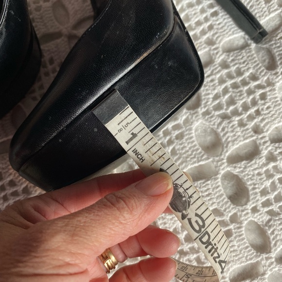 BLAKE SCOTT NELLIE BLACK ROUND TOE LEATHER PUMPS 7M - Picture 4 of 10